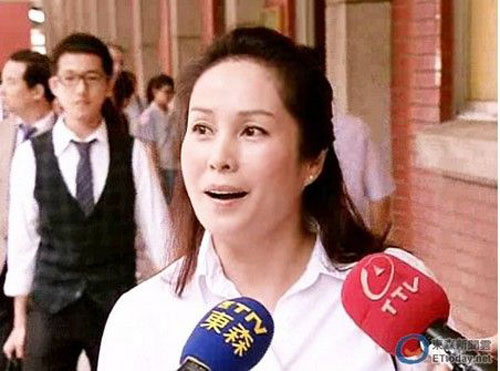 16日出刊的台湾媒体报道,当时无党籍"立委"高金素梅被监听,甚至连个人