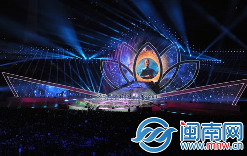 2013泉州心灵音乐会昨晚海峡体育馆唱响