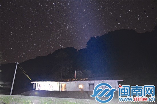 星空下的瓦普小学