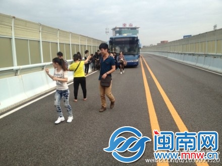 BRT乘客疏散
