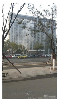 太原迎泽大街省委附近小型爆炸物爆炸3