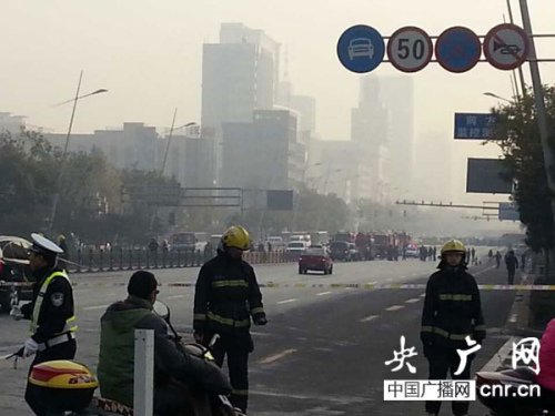 道路已经戒严