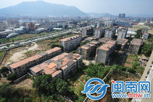 华塑新村，这片特殊的家园，包含着归国避难华侨独特