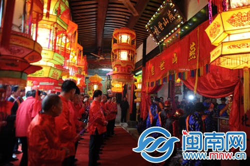 燕山黄氏祭祖宗亲以男性为主