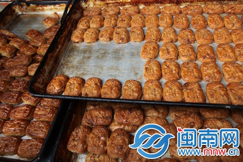 腐乳饼用料极为精确，味道独特