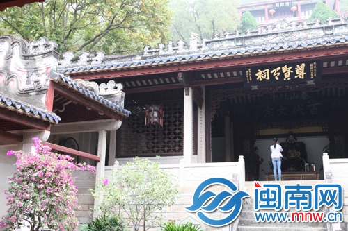 韩文公祠供奉对当地学风影响极大的韩愈