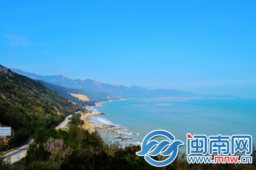 南澳岛的公路靠山沿海，适合骑行（资料图片）