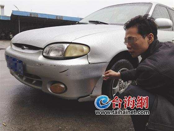 遗落在现场的碎片，与肇事车辆的缺角吻合