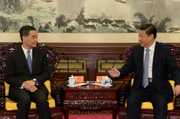 习近平会见梁振英1