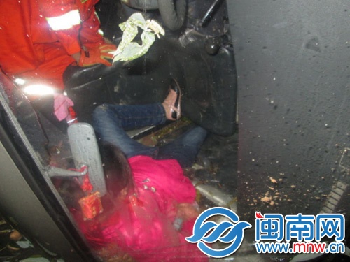 孩子独守车内危险多2