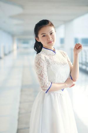 浙江大学美女礼仪队成员优雅   (13/28)