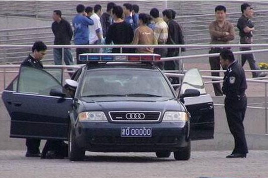 湖南取消O牌特权车