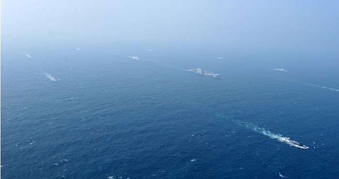 中国航母群海上画面首次曝光气势庞大1