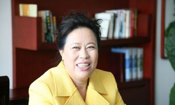 原扶贫办官员范增玉受贿案开审 助丁书苗结识