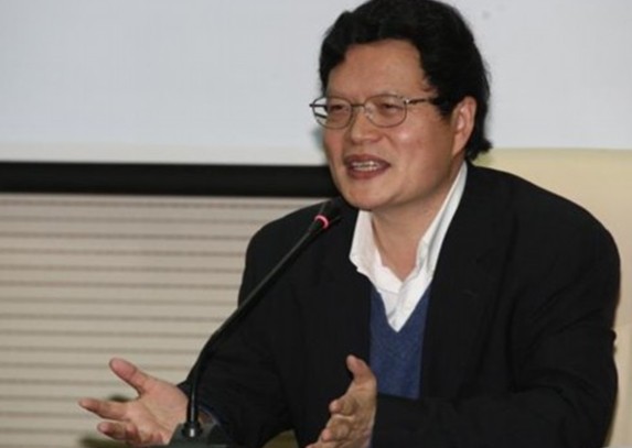 邹恒甫称"北大淫棍多" 北京大学诉其侵害名誉权