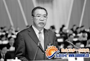三亚当地婚纱摄影_厦门当地人均纯收入(3)