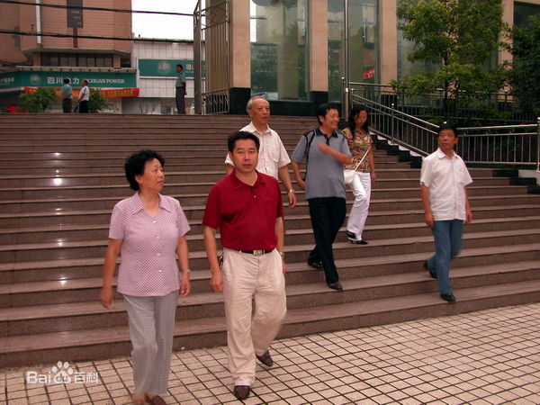 詹敏利照片