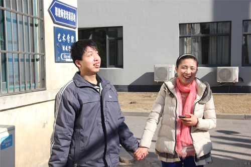 中国"雨人"周玮脑部测试结果公布 开方乘方远超成人