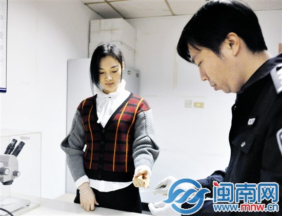 许玲莉昨日在丰泽公安采集血样，备验DNA