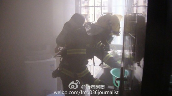 杨某还是乱刀将丈夫砍死，并放火焚尸