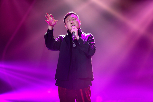 《我是歌手2》韩磊夺冠兴奋点评 茜拉斩落亚军