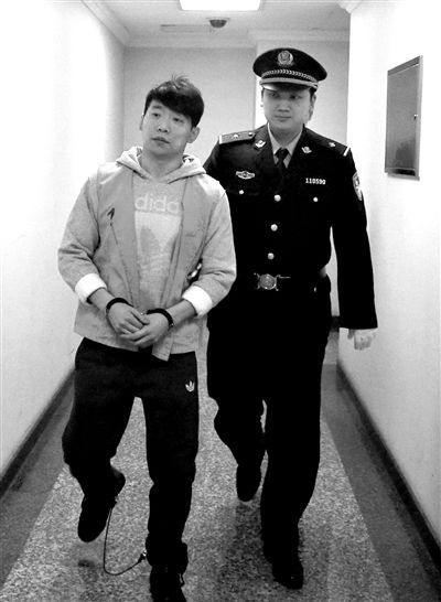 白静被杀案中案二审 乔宇称自己是720万项目的