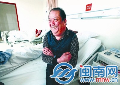 男子33年每天两斤白酒脖子长酒精性脂肪瘤[图