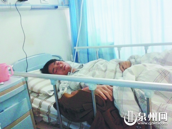 黄超艺大出血后在床上昏迷