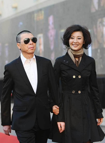 想当年,公认的艺人才女徐静蕾与一直被冯小刚视为事业"引路人"的"