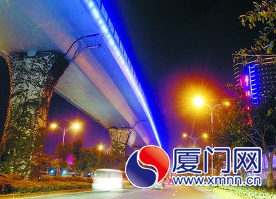 BRT夜景灯熄灯，响应“地球一小时”1。