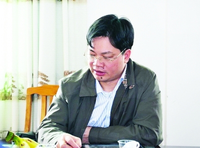 英德谢龙生案庭审结束 副局长举报双双"落马"