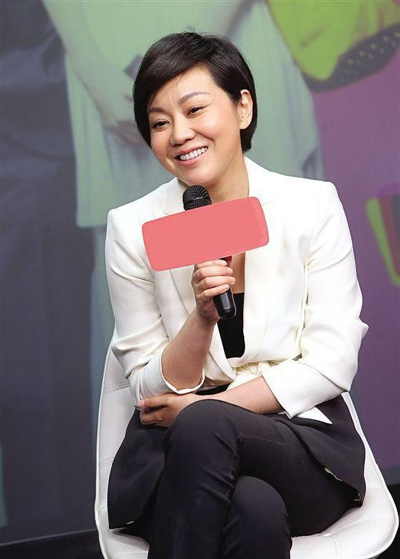 《一仆二主》张嘉译成萌帅大叔 闫妮更喜欢男神