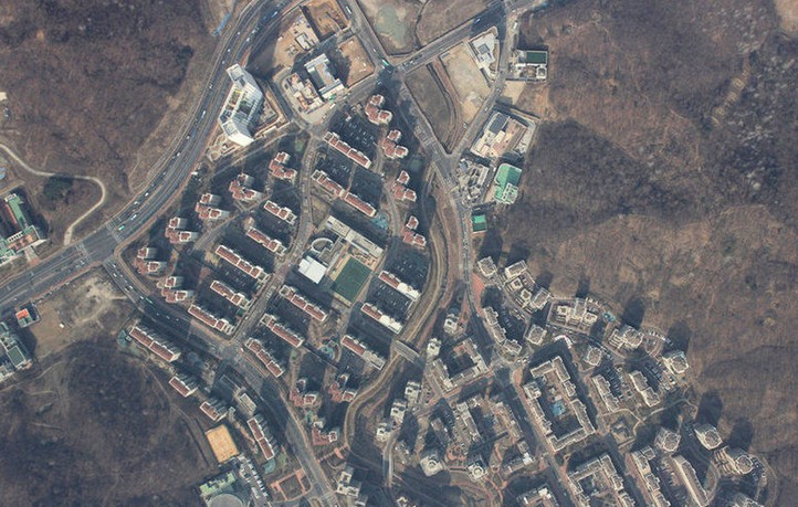 http:\/\/www.mnw.cn\/batch.download.php?aid