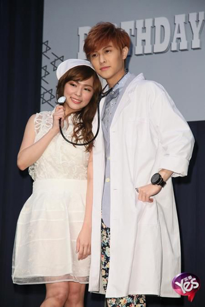 jpm组合成员王子(邱胜翊)与护士