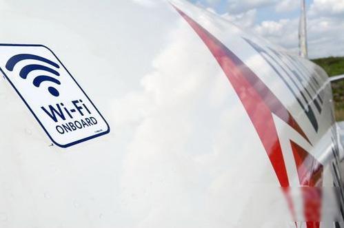 AT&T将推机舱WiFi服务 同时实时传回飞机数据