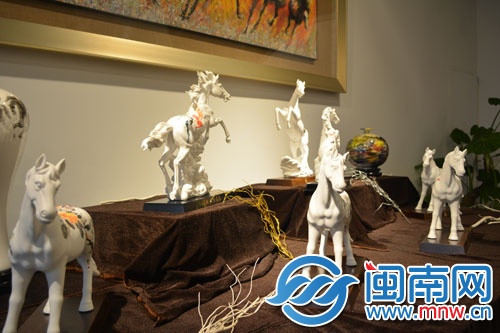 马上添花系列作品