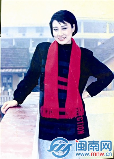 泉州80岁微博达人晒出《渴望》演员张凯丽旧照1