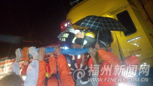 罗源两车沈海高速追尾