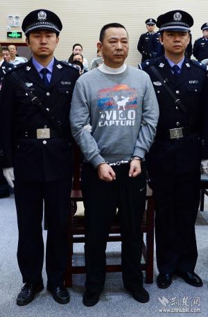 刘汉刘维兄弟被判死刑表情平静 咸宁市中级人民法院宣判现场