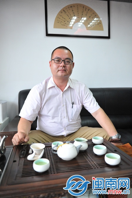 厦门陈纪乐肴居食品有限公司直营店销售总监陈戎