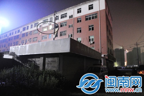 事发地点就位于这栋楼的5楼