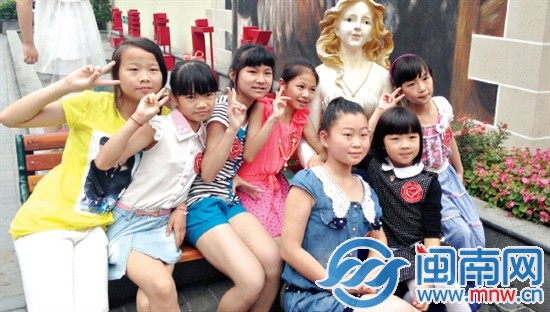 女生们最爱“美人鱼”