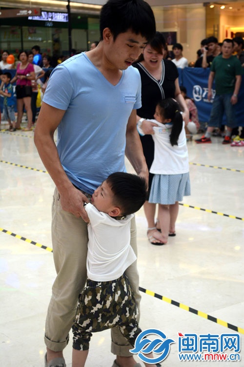 小脚站大脚现场