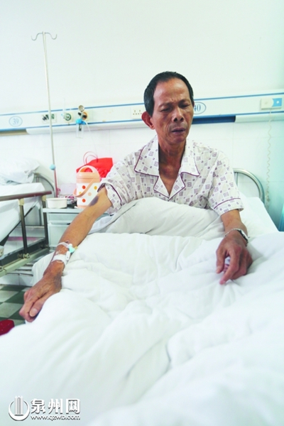 虽然身体多处受伤，但傅子开仍不后悔挺身而出