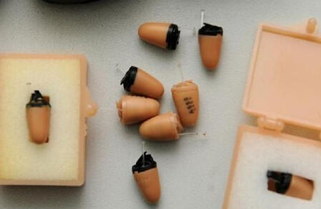 盘点2014高考最常见的高科技作弊神器和反作