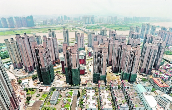 泉州浦西安置房 成群展英姿