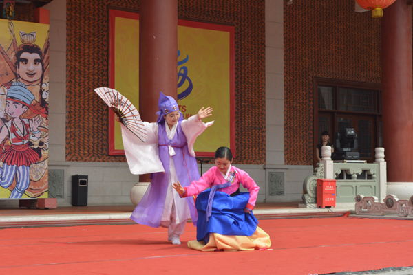 韩国光州艺术团