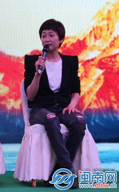 《天上的菊美》福州上映 陈瑾剪寸头演英措觉姆