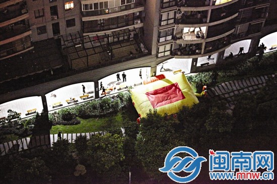 藏尸三天 五旬男子报警求枪毙 2