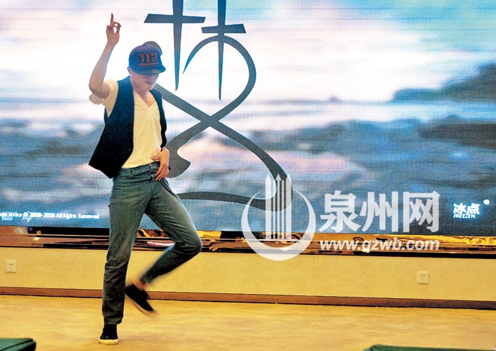 把微青春的制作过程完整v青春一遍,只为实现各自的电影梦想.一个点有没有连续剧图片